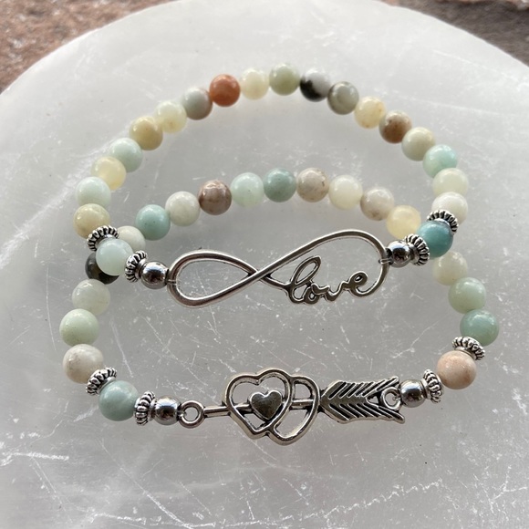 π΄β SALE ! red dot items are 2 for $25 . Bundle more than 3 and its $10 each π - Picture 11 of 16